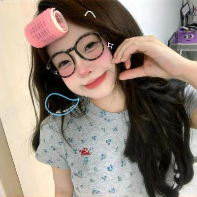 妈妈，抱紧我张小草